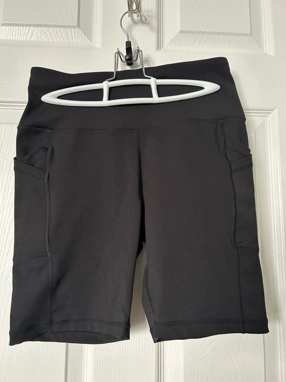 Sleek Black Women's Bike Shorts